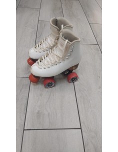 RISPORT VENUS + HORNET 36 (240)  USATO 2